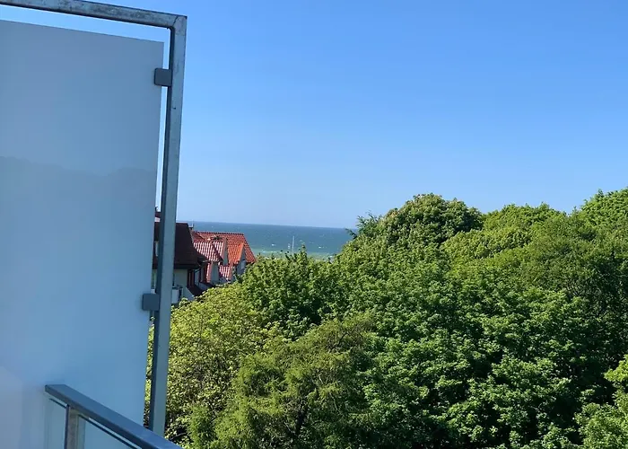 Nadmorskie Tarasy A302 公寓